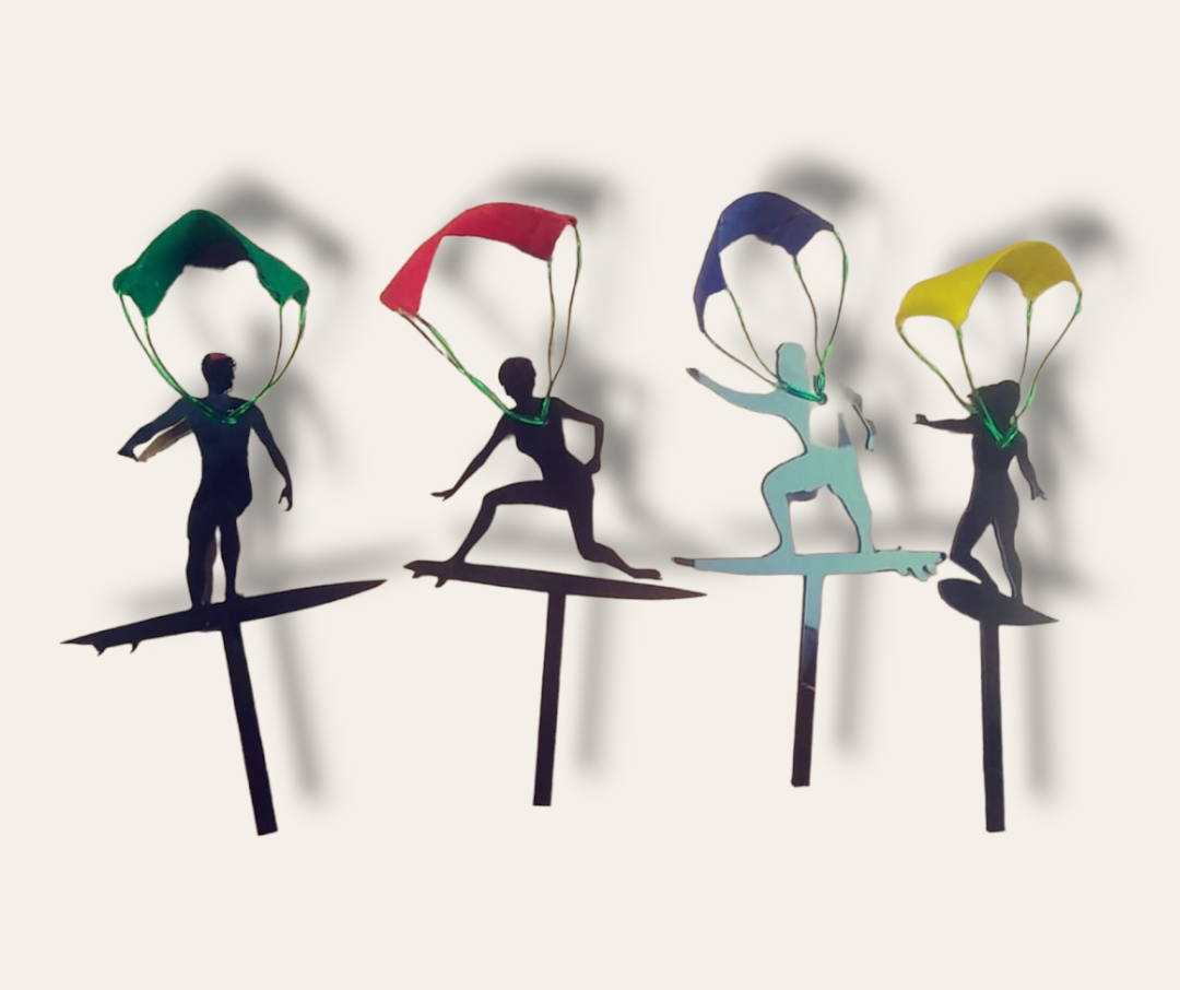 Layered wood topper "surfer"