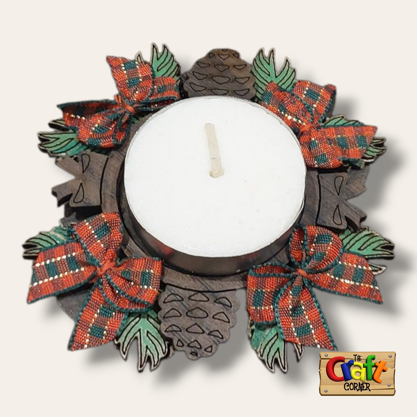 Candle holder: Wooden holly with ribbons
