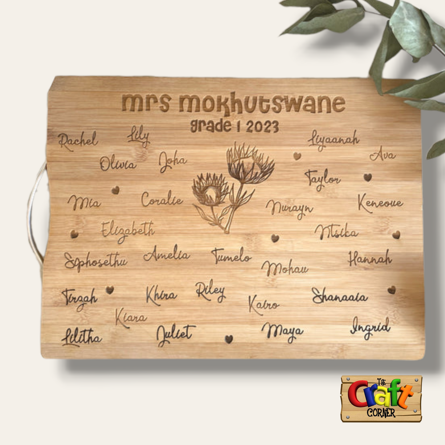 Board: Engraved hand-drawn wooden cutting board