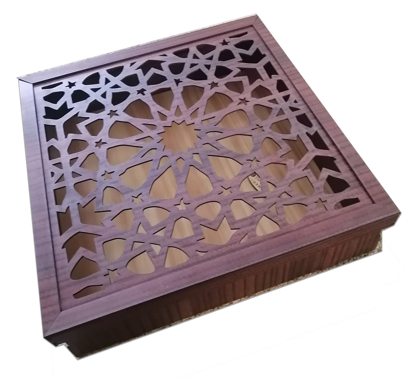 Box: Wooden islamic decorated box