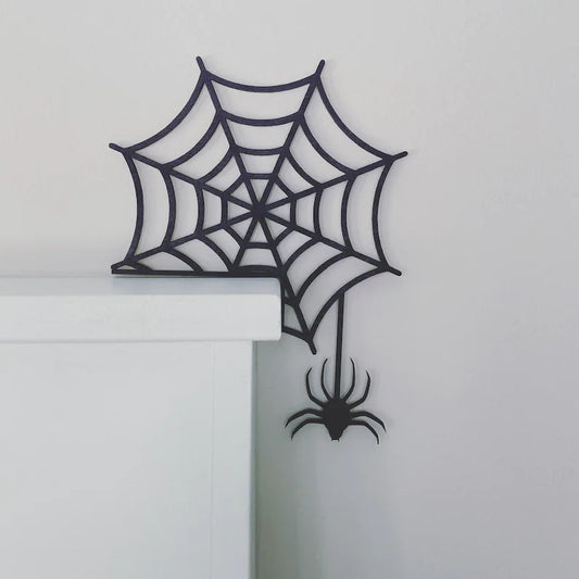 Decor: Halloween wooden door corner decor 1