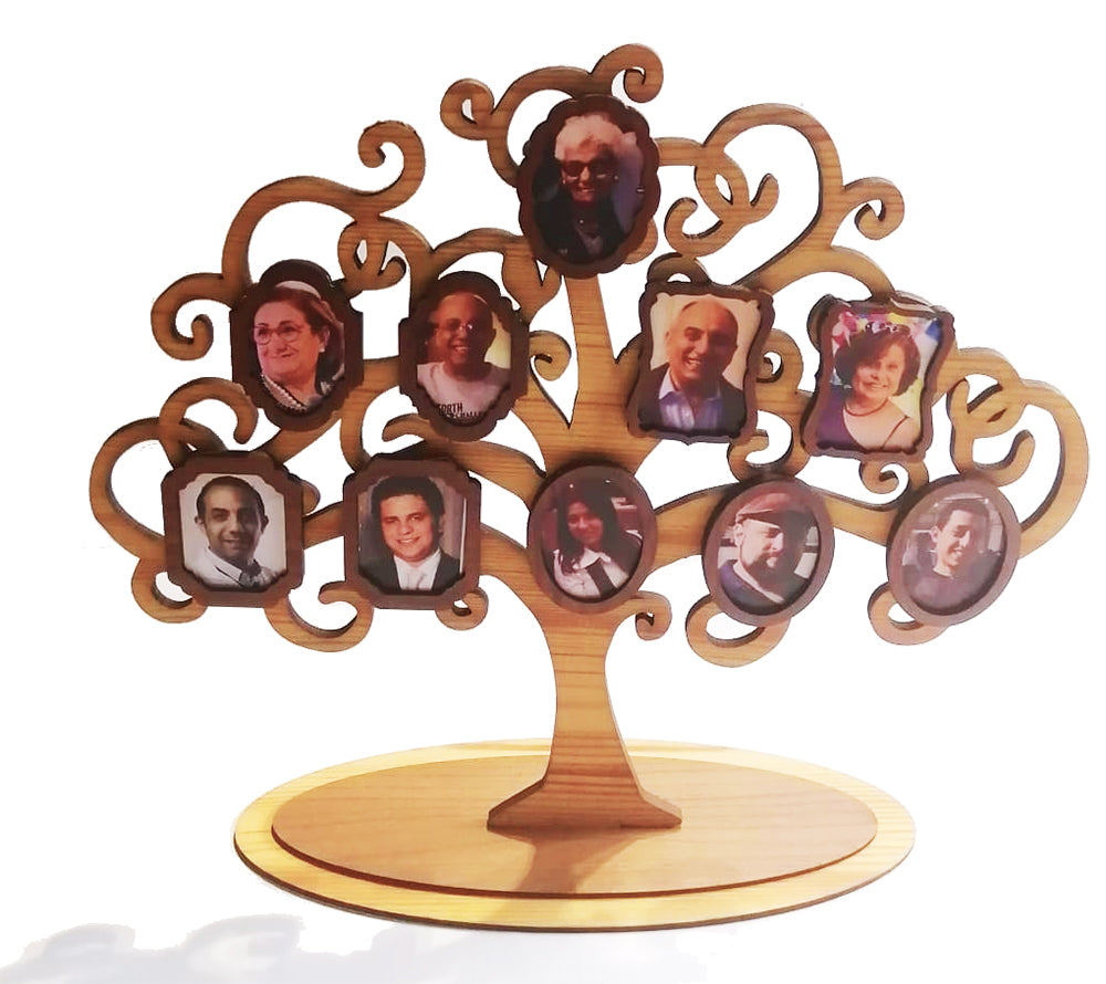 Stand: Family tree stand with pictures