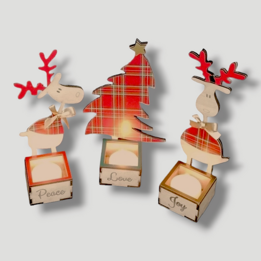 Candle holder: Plaid wooden reindeer and tree (set of 3)