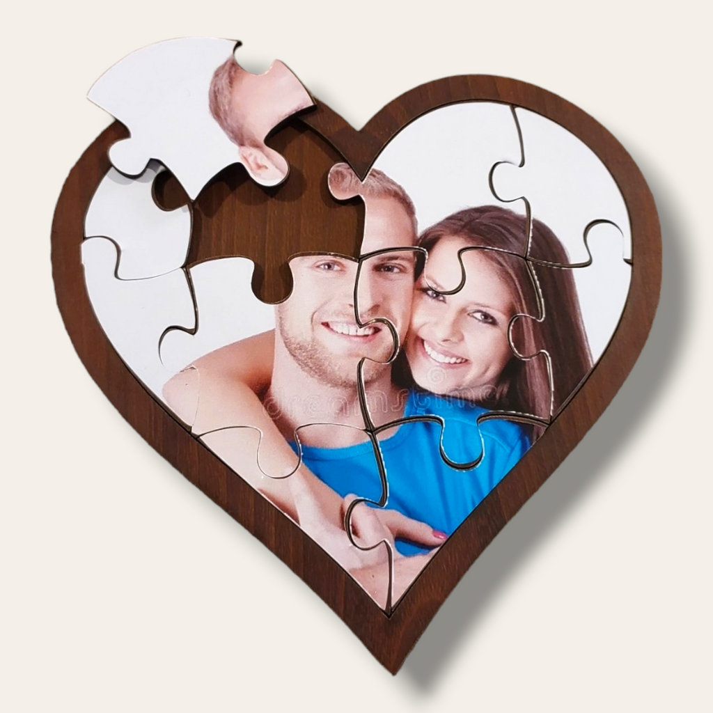 Heart shaped picture puzzle (brown)