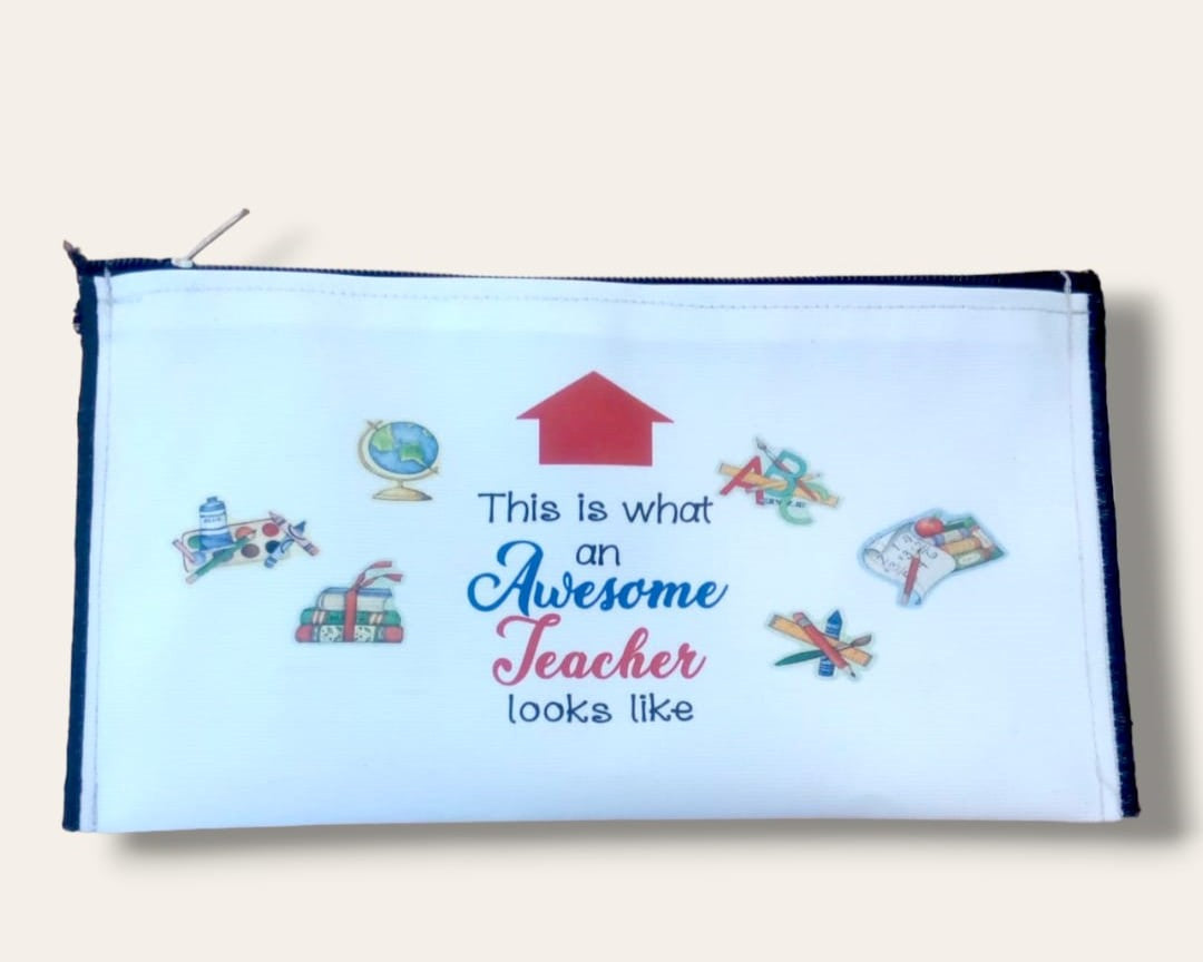 Teacher pouch