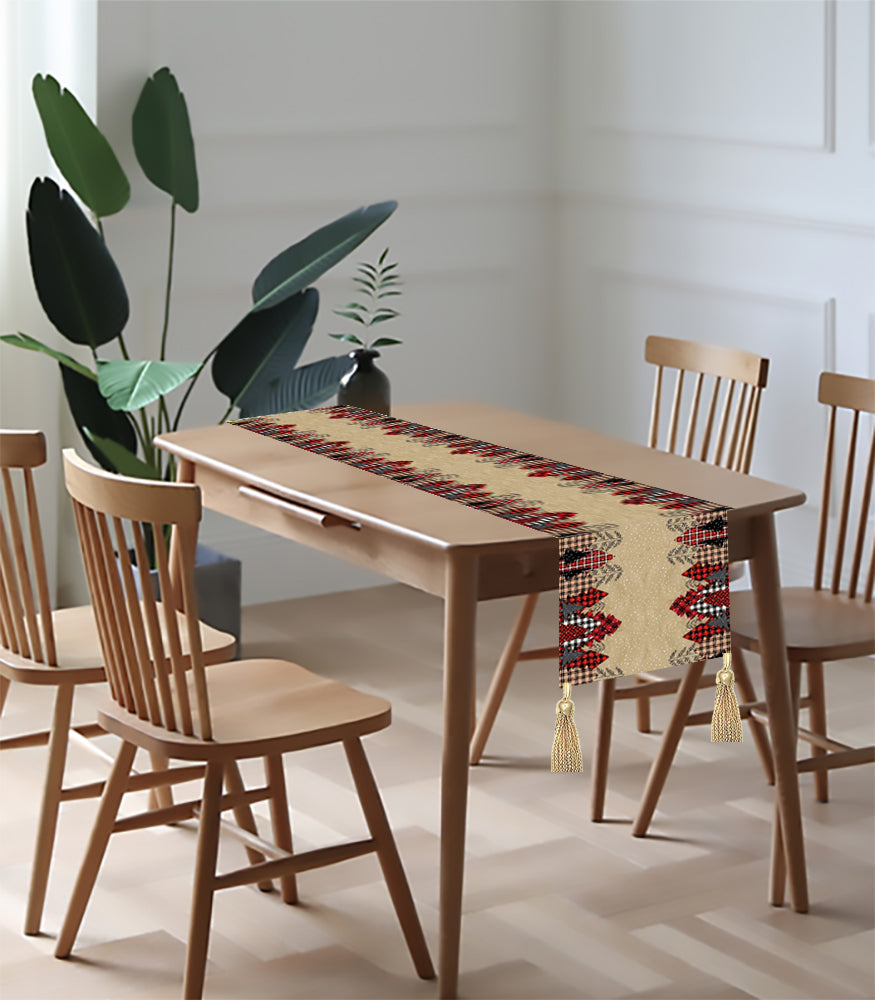 Table runner: Canvas printed Christmas table runner (trees)