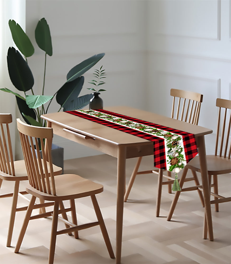 Canvas printed Christmas table runner (plaid)