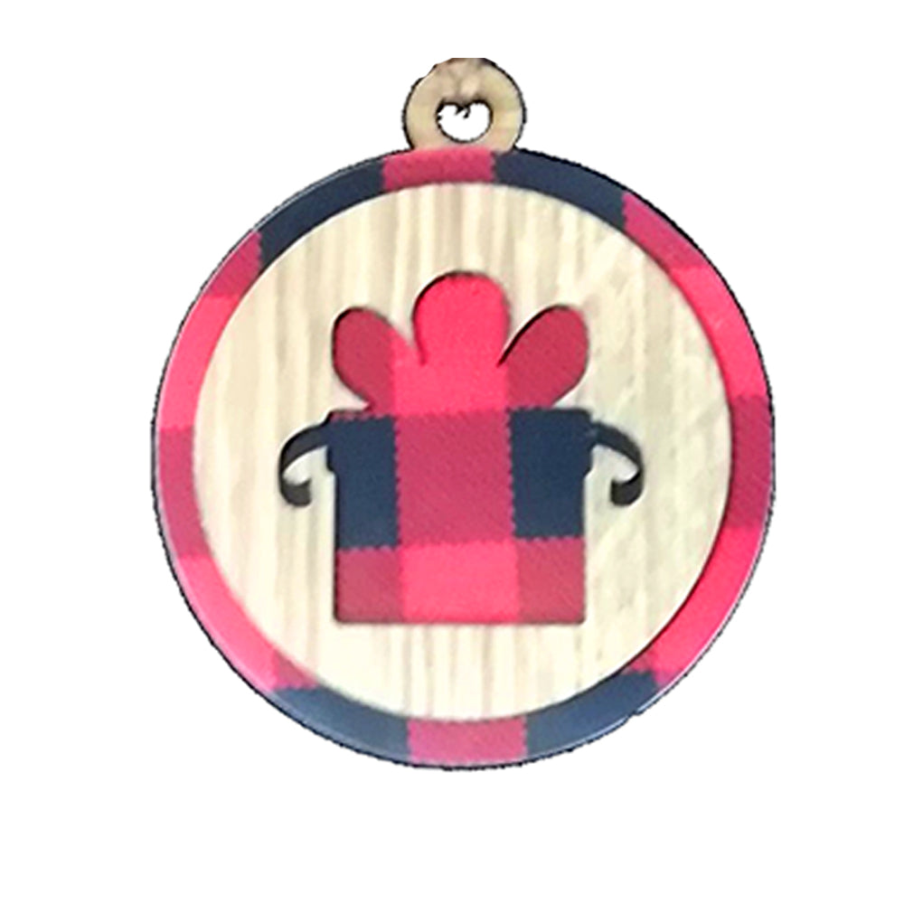 Ornament: Wooden buffalo plaid ornament