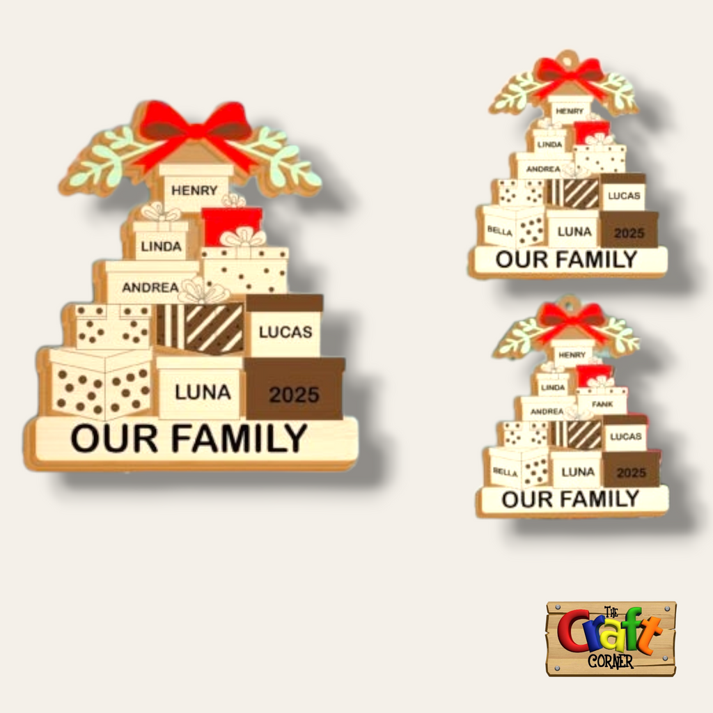 Ornament : Family personalized stacked gifts ornament