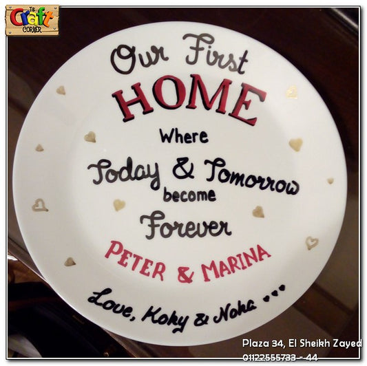 Hand painted decorative plate 015
