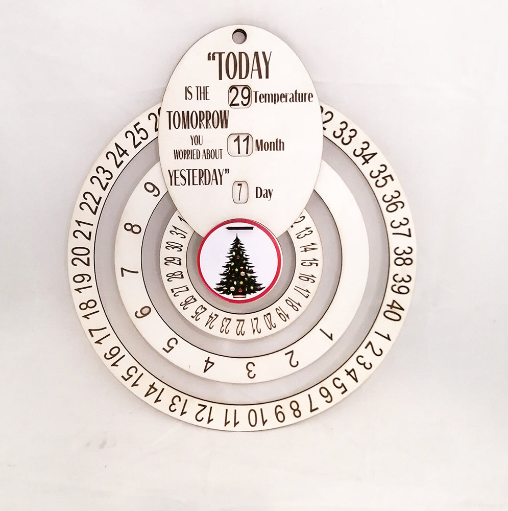 Rotating wooden calendar